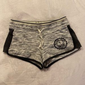 ⭐️ 2/$8 - Women’s Shorts ⭐️